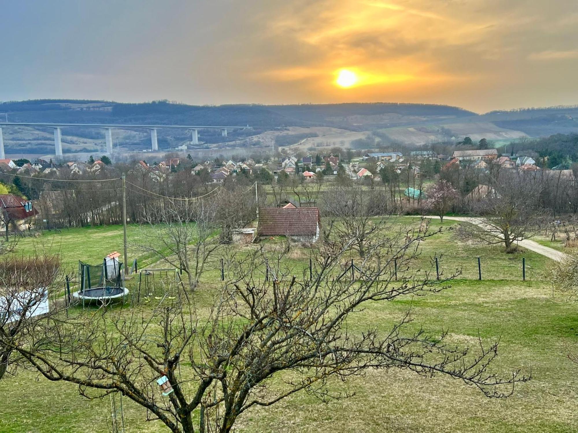 Voelgyhid Village Balaton Kőröshegy Eksteriør bilde
